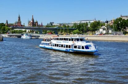 Кремлевская обзорная прогулка по центру Москвы от Парка «Зарядье»