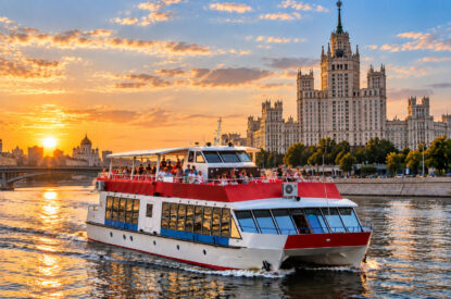 Обзорная прогулка от причала «Новоспасский мост»